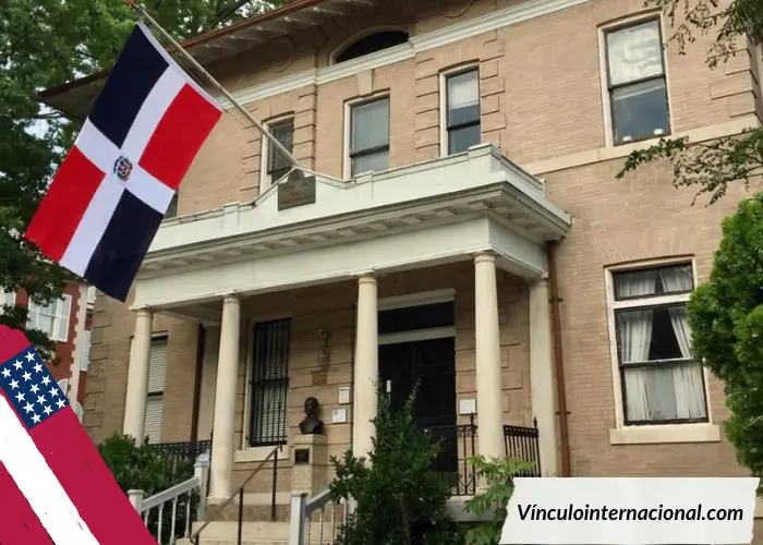 embajada dominicana en lawrence massachusetts